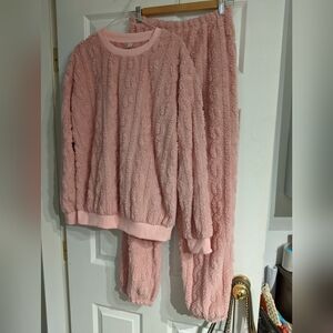 Cozy Soft Pink Lounge Set